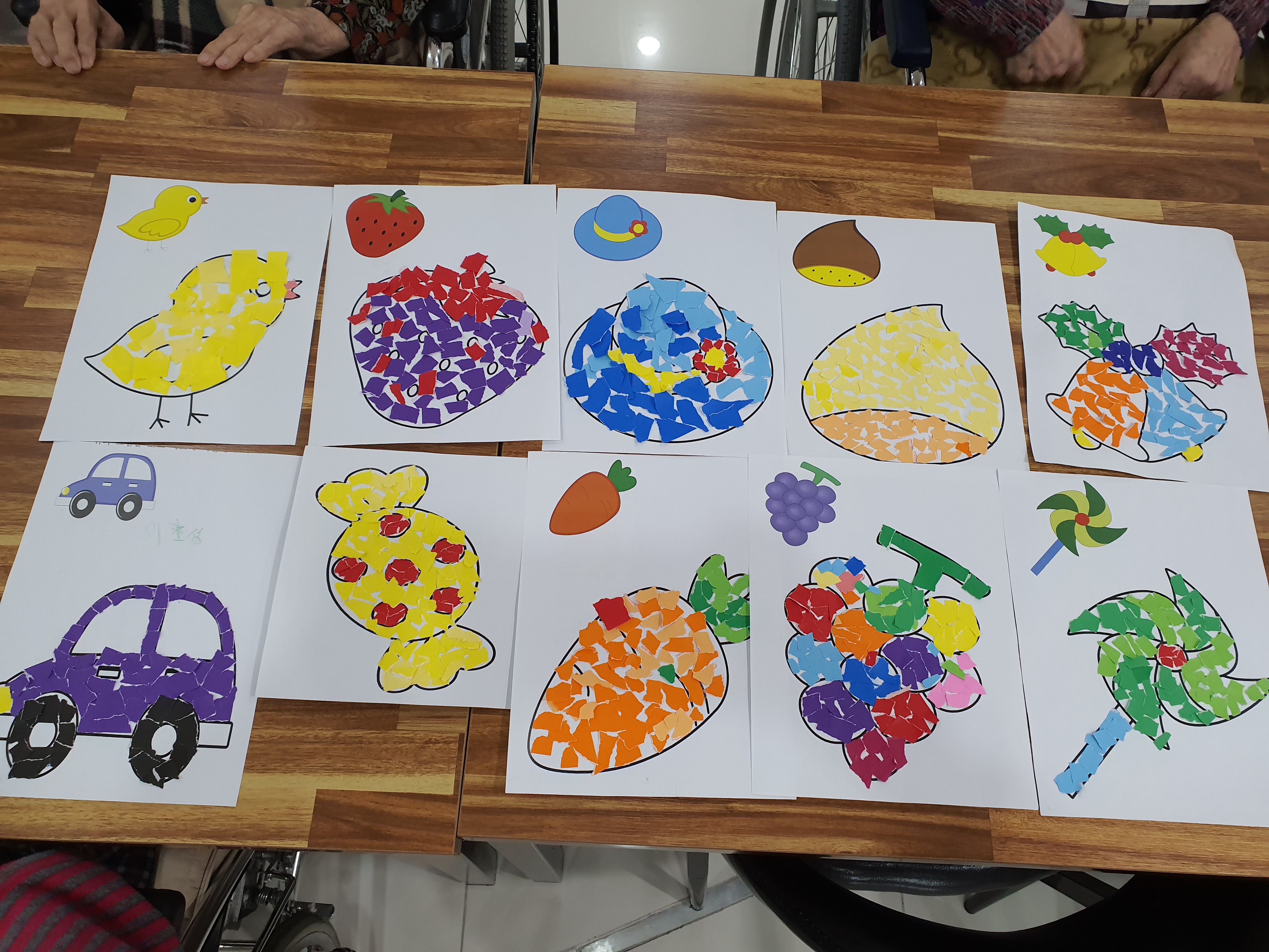 색종이 모자이크